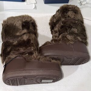 Luxurious Faux Fur Brown Winter Boots